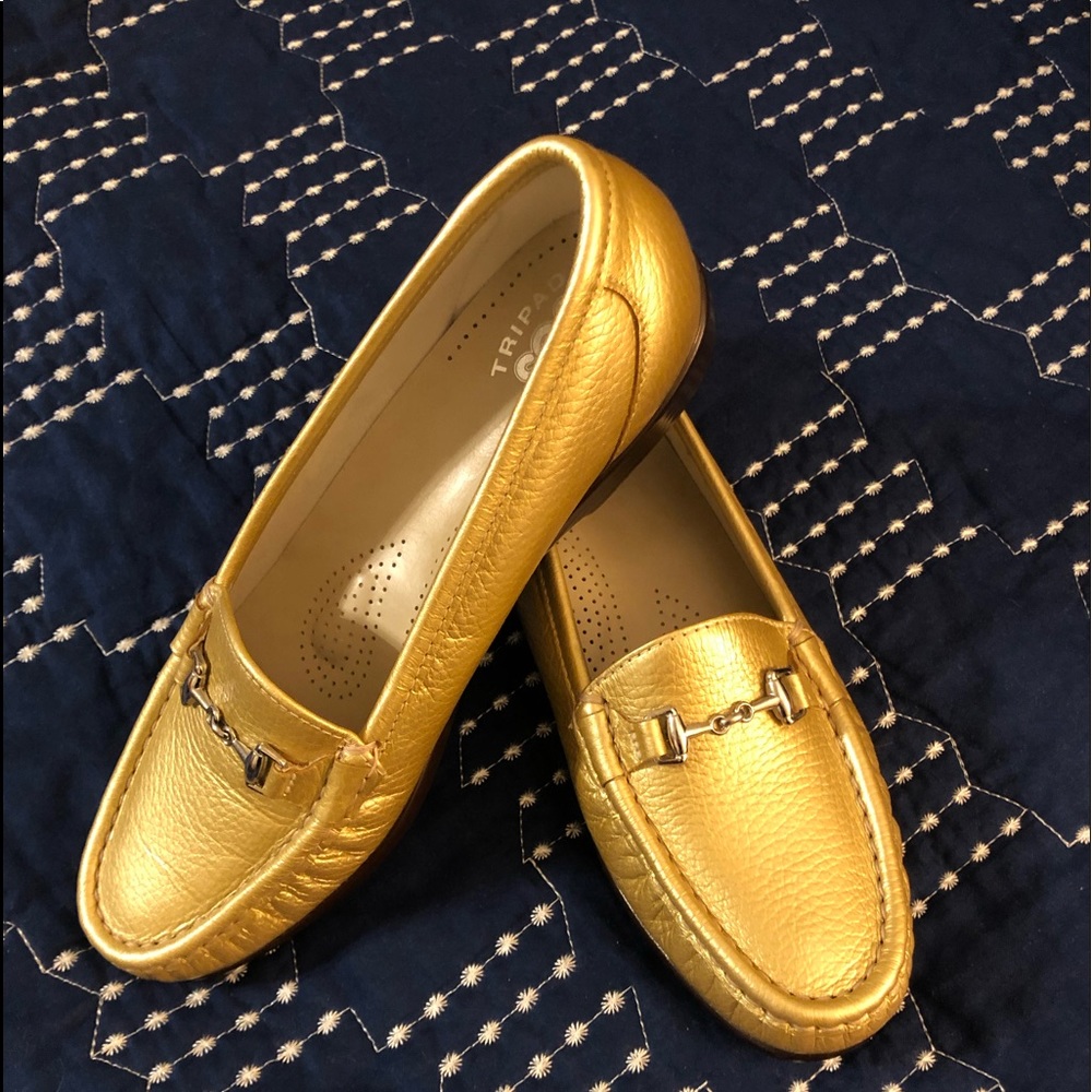 SAS 7M Gold Loafer! No sale? I will just donate